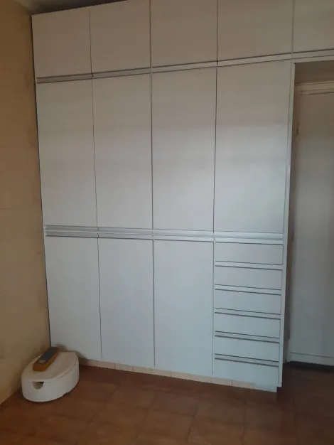 Alugar Apartamento / Padr&atilde;o em S&atilde;o Jos&eacute; do Rio Preto R$ 1.300,00 - Foto 4