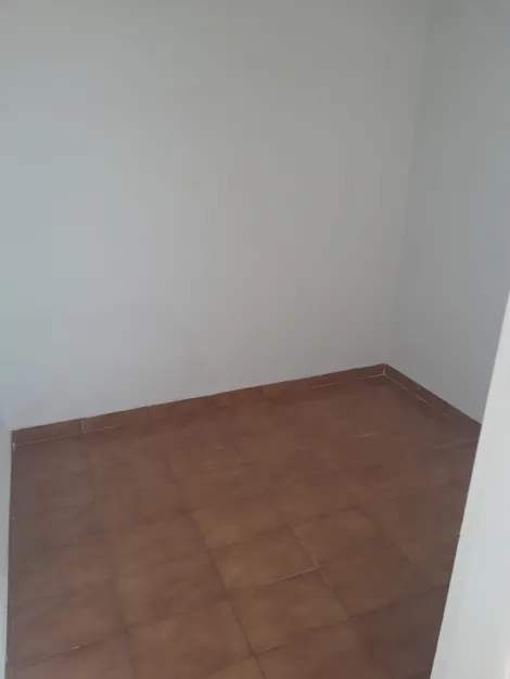 Alugar Apartamento / Padr&atilde;o em S&atilde;o Jos&eacute; do Rio Preto R$ 1.300,00 - Foto 14