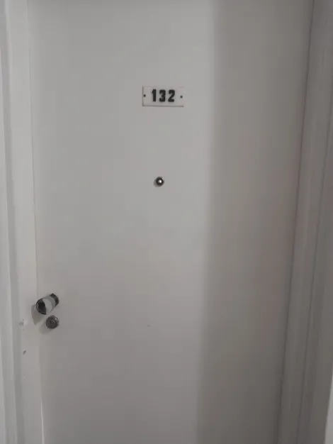 Alugar Apartamento / Padr&atilde;o em S&atilde;o Jos&eacute; do Rio Preto R$ 1.300,00 - Foto 17