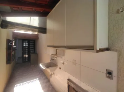 Alugar Casa / Condom&iacute;nio em S&atilde;o Jos&eacute; do Rio Preto R$ 1.900,00 - Foto 19