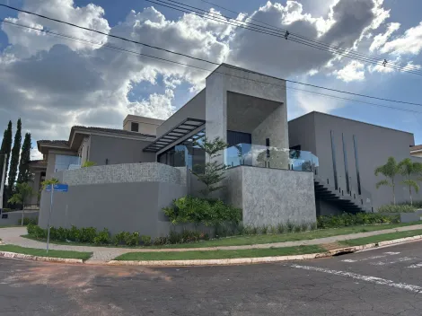Casa / Condom&iacute;nio em Mirassol 
