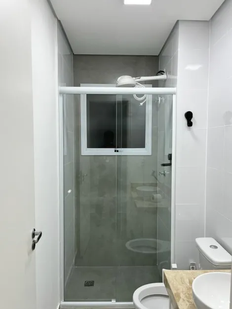 Alugar Apartamento / Padr&atilde;o em S&atilde;o Jos&eacute; do Rio Preto R$ 2.500,00 - Foto 8