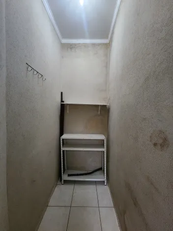 Alugar Casa / Padr&atilde;o em S&atilde;o Jos&eacute; do Rio Preto R$ 1.500,00 - Foto 14