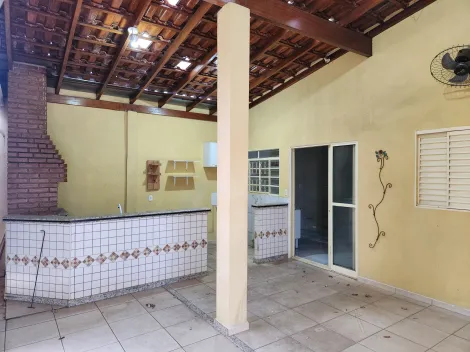 Alugar Casa / Padr&atilde;o em S&atilde;o Jos&eacute; do Rio Preto R$ 1.500,00 - Foto 17
