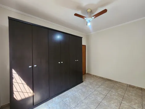 Alugar Casa / Padr&atilde;o em S&atilde;o Jos&eacute; do Rio Preto R$ 2.000,00 - Foto 14
