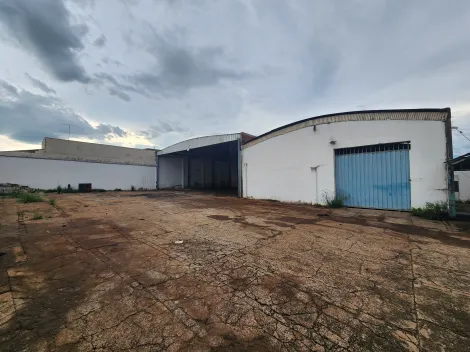 Alugar Comercial / Sal&atilde;o em S&atilde;o Jos&eacute; do Rio Preto. apenas R$ 5.400,00