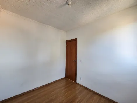 Alugar Apartamento / Padr&atilde;o em S&atilde;o Jos&eacute; do Rio Preto R$ 550,00 - Foto 6