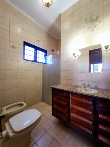 Alugar Casa / Sobrado em S&atilde;o Jos&eacute; do Rio Preto R$ 4.500,00 - Foto 16