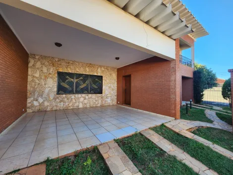 Alugar Casa / Sobrado em S&atilde;o Jos&eacute; do Rio Preto. apenas R$ 4.500,00