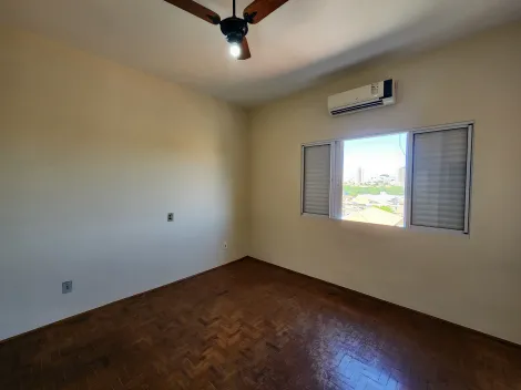 Alugar Casa / Sobrado em S&atilde;o Jos&eacute; do Rio Preto R$ 1.800,00 - Foto 9