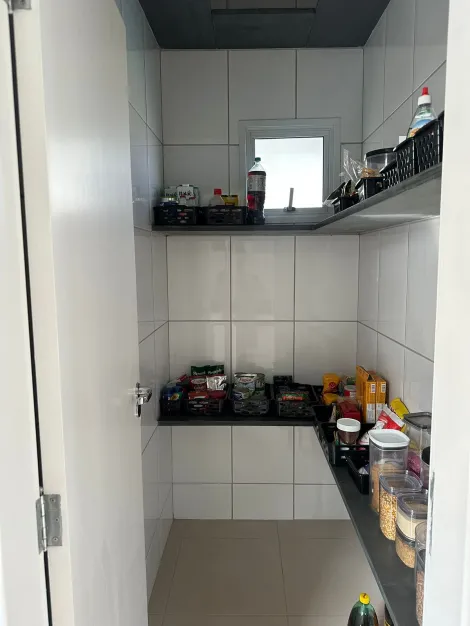Alugar Casa / Condom&iacute;nio em S&atilde;o Jos&eacute; do Rio Preto. apenas R$ 7.000,00