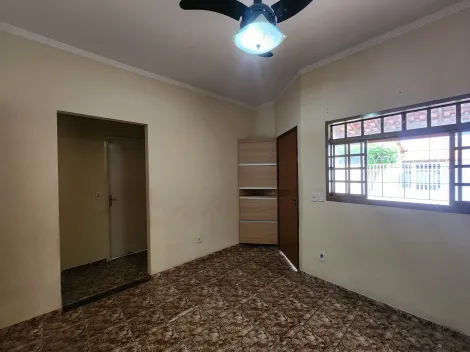 Alugar Casa / Padr&atilde;o em S&atilde;o Jos&eacute; do Rio Preto R$ 1.500,00 - Foto 3