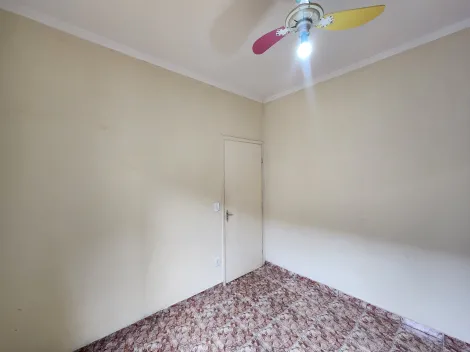 Alugar Casa / Padr&atilde;o em S&atilde;o Jos&eacute; do Rio Preto R$ 1.500,00 - Foto 13