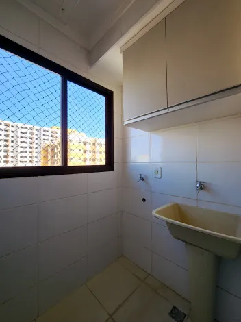 Alugar Apartamento / Padr&atilde;o em S&atilde;o Jos&eacute; do Rio Preto R$ 1.600,00 - Foto 9