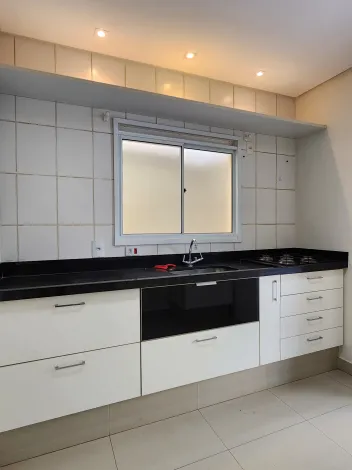 Alugar Casa / Condom&iacute;nio em S&atilde;o Jos&eacute; do Rio Preto R$ 3.600,00 - Foto 4