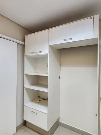 Alugar Casa / Condom&iacute;nio em S&atilde;o Jos&eacute; do Rio Preto R$ 3.600,00 - Foto 5