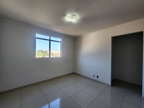 Alugar Apartamento / Padr&atilde;o em S&atilde;o Jos&eacute; do Rio Preto. apenas R$ 1.100,00