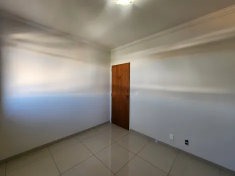 Alugar Apartamento / Padr&atilde;o em S&atilde;o Jos&eacute; do Rio Preto R$ 1.100,00 - Foto 8