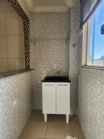 Alugar Apartamento / Padr&atilde;o em S&atilde;o Jos&eacute; do Rio Preto R$ 1.100,00 - Foto 9