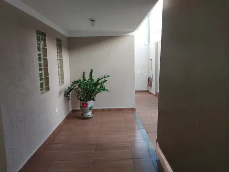 Comprar Casa / Padr&atilde;o em Fernand&oacute;polis R$ 450.000,00 - Foto 2