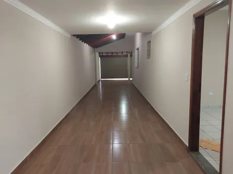 Comprar Casa / Padr&atilde;o em Fernand&oacute;polis R$ 450.000,00 - Foto 4