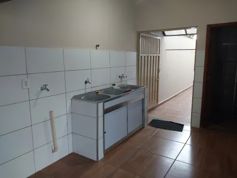 Comprar Casa / Padr&atilde;o em Fernand&oacute;polis R$ 450.000,00 - Foto 6