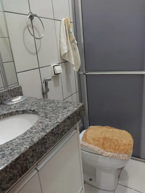 Comprar Casa / Padr&atilde;o em Fernand&oacute;polis R$ 450.000,00 - Foto 18