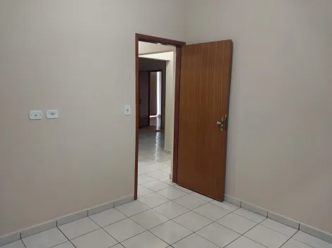 Comprar Casa / Padr&atilde;o em Fernand&oacute;polis R$ 450.000,00 - Foto 25
