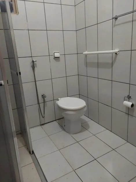 Comprar Casa / Padr&atilde;o em Fernand&oacute;polis R$ 450.000,00 - Foto 26