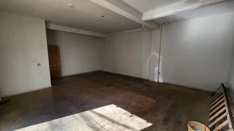 Alugar Comercial / Sal&atilde;o em S&atilde;o Jos&eacute; do Rio Preto R$ 2.200,00 - Foto 2