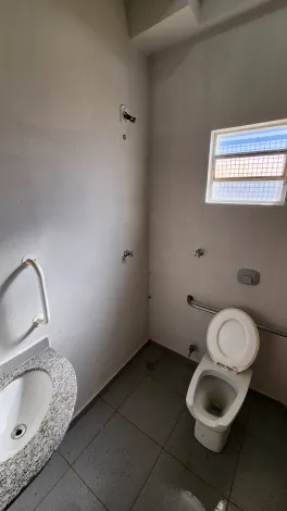 Alugar Comercial / Sal&atilde;o em S&atilde;o Jos&eacute; do Rio Preto R$ 2.200,00 - Foto 3