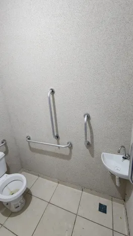 Alugar Comercial / Sal&atilde;o em S&atilde;o Jos&eacute; do Rio Preto R$ 2.400,00 - Foto 5