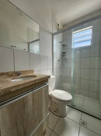 Alugar Apartamento / Padr&atilde;o em S&atilde;o Jos&eacute; do Rio Preto R$ 1.100,00 - Foto 6