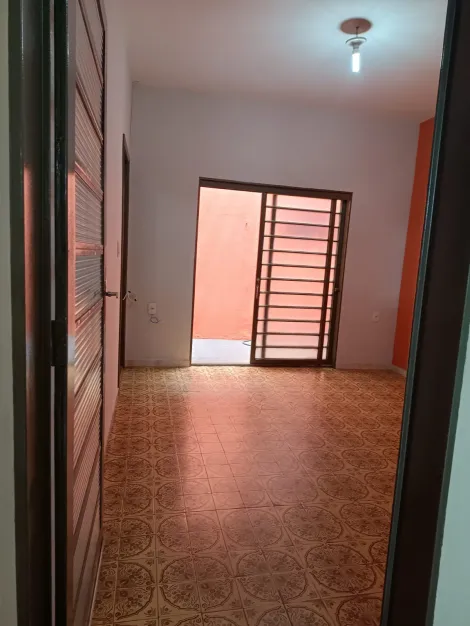 Alugar Casa / Padr&atilde;o em S&atilde;o Jos&eacute; do Rio Preto R$ 1.800,00 - Foto 11