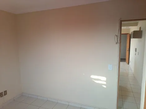 Alugar Apartamento / Padr&atilde;o em S&atilde;o Jos&eacute; do Rio Preto R$ 950,00 - Foto 6