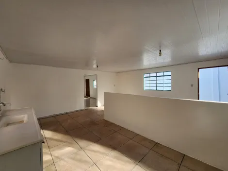 Alugar Casa / Padr&atilde;o em S&atilde;o Jos&eacute; do Rio Preto R$ 1.100,00 - Foto 4