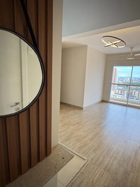 Alugar Apartamento / Padr&atilde;o em S&atilde;o Jos&eacute; do Rio Preto R$ 2.400,00 - Foto 9