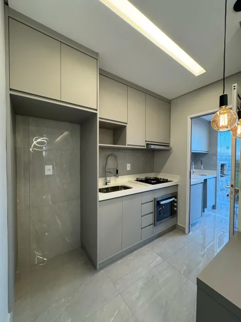 Apartamento / Padr&atilde;o em S&atilde;o Jos&eacute; do Rio Preto 