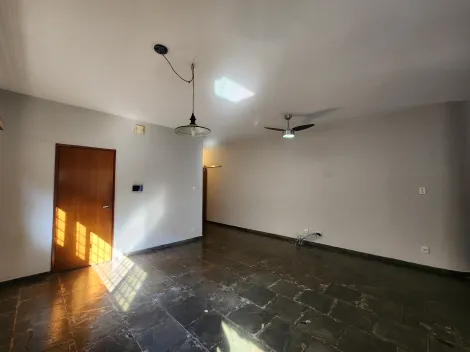 Alugar Casa / Padr&atilde;o em S&atilde;o Jos&eacute; do Rio Preto R$ 4.500,00 - Foto 4
