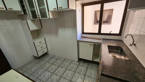 Alugar Apartamento / Padr&atilde;o em S&atilde;o Jos&eacute; do Rio Preto R$ 930,00 - Foto 4