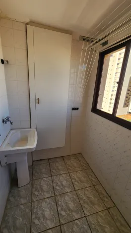 Alugar Apartamento / Padr&atilde;o em S&atilde;o Jos&eacute; do Rio Preto R$ 930,00 - Foto 5