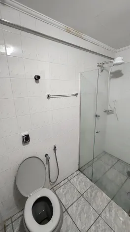 Alugar Apartamento / Padr&atilde;o em S&atilde;o Jos&eacute; do Rio Preto R$ 930,00 - Foto 10