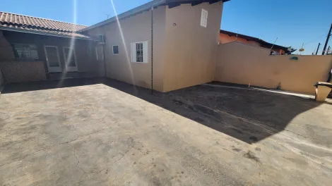 Alugar Casa / Padr&atilde;o em S&atilde;o Jos&eacute; do Rio Preto R$ 1.750,00 - Foto 14