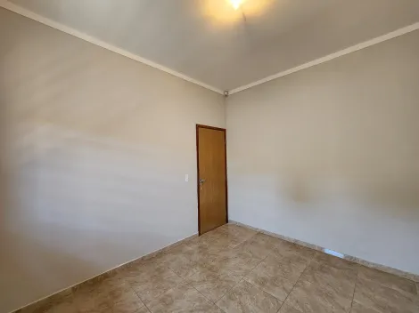 Alugar Casa / Padr&atilde;o em S&atilde;o Jos&eacute; do Rio Preto R$ 1.600,00 - Foto 6