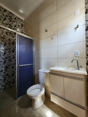 Alugar Casa / Padr&atilde;o em S&atilde;o Jos&eacute; do Rio Preto R$ 1.600,00 - Foto 7