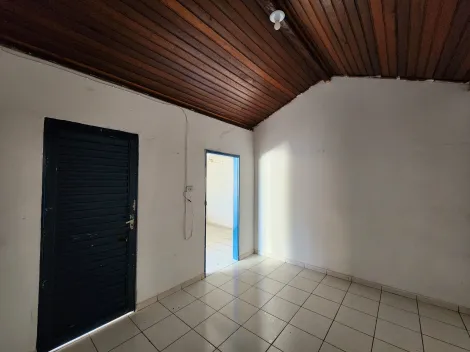 Alugar Casa / Padr&atilde;o em S&atilde;o Jos&eacute; do Rio Preto R$ 600,00 - Foto 2