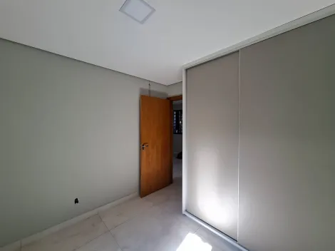 Alugar Casa / Padr&atilde;o em S&atilde;o Jos&eacute; do Rio Preto R$ 2.100,00 - Foto 8