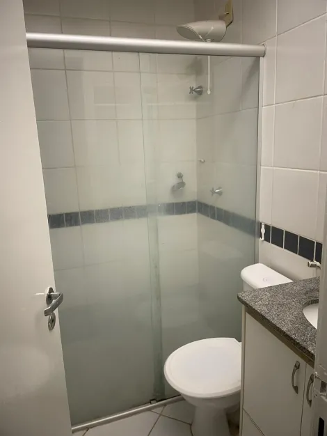 Alugar Casa / Condom&iacute;nio em S&atilde;o Jos&eacute; do Rio Preto R$ 3.000,00 - Foto 11