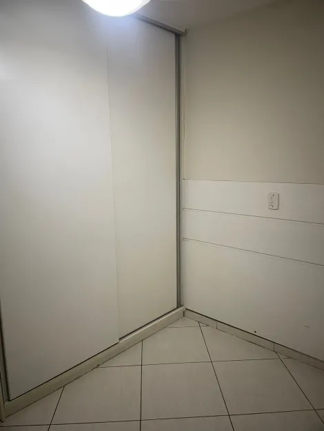 Alugar Casa / Condom&iacute;nio em S&atilde;o Jos&eacute; do Rio Preto R$ 3.000,00 - Foto 12