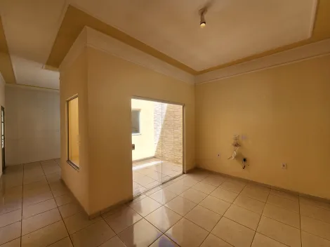 Alugar Casa / Padr&atilde;o em S&atilde;o Jos&eacute; do Rio Preto R$ 1.600,00 - Foto 2